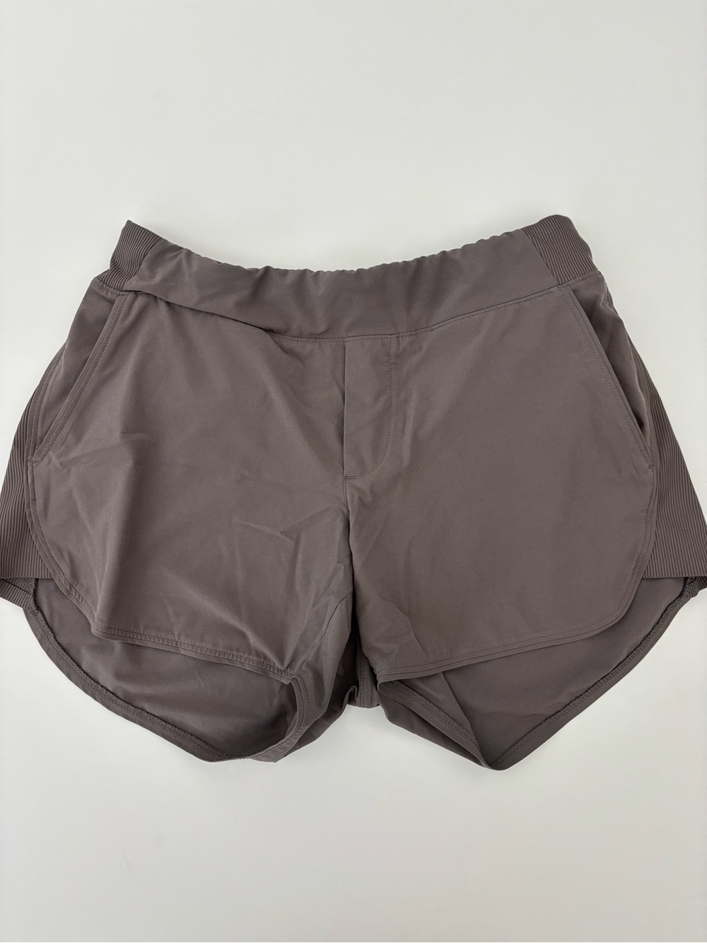 Athleta Women’s Short Unlined‎ Pockets Running Short 2 athleisure classiccore
